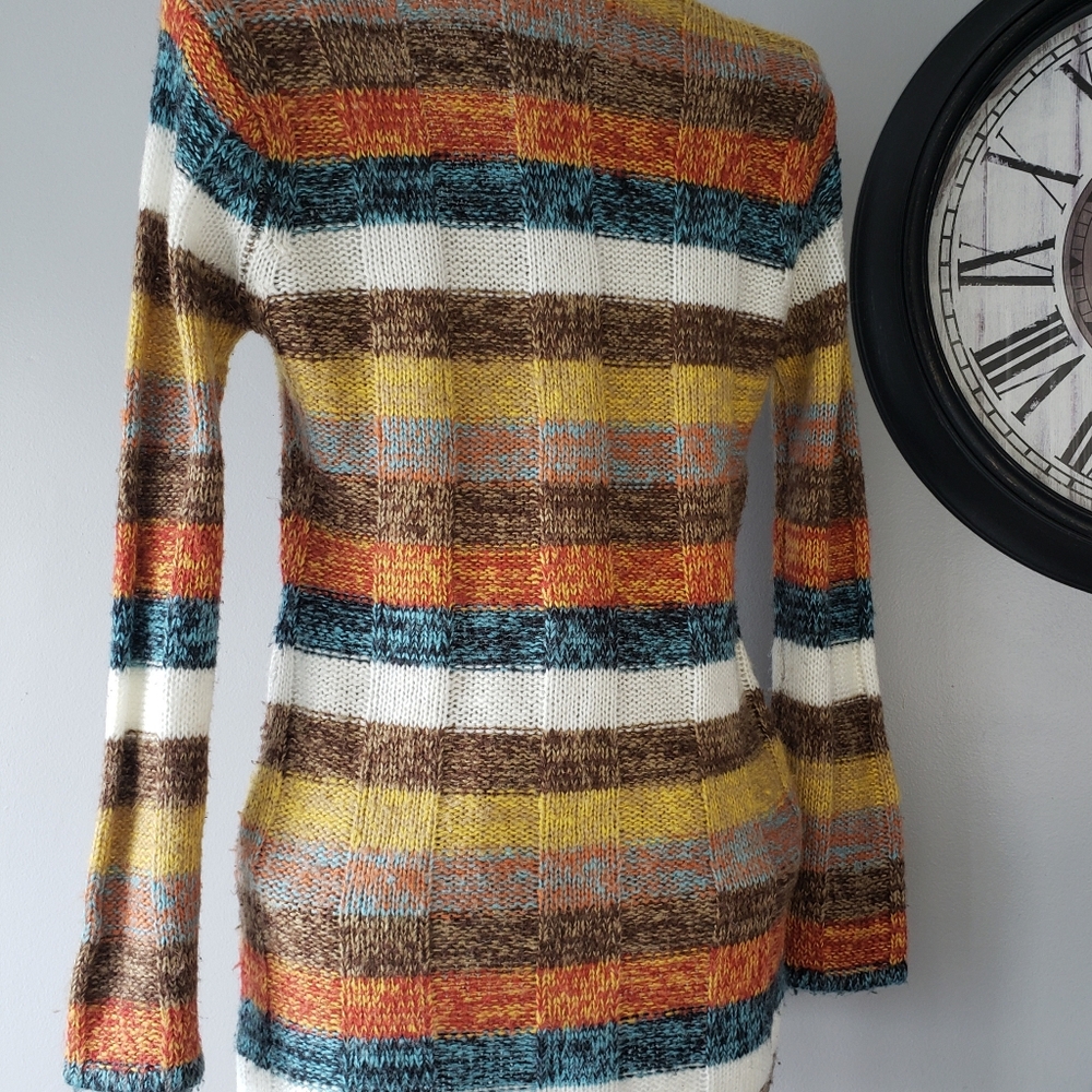Sweater - Picture 3 of 5